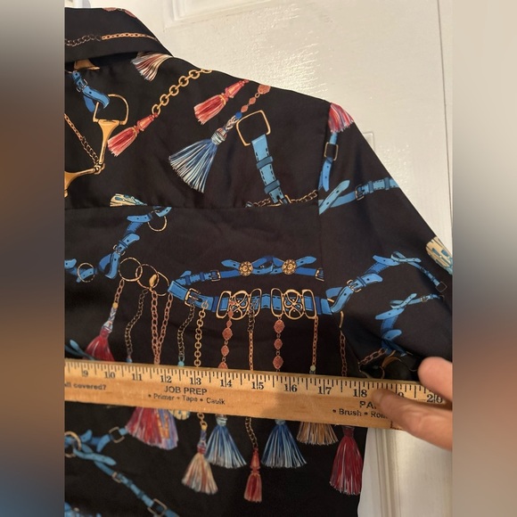 Tristan satiny blouse - Picture 8 of 10